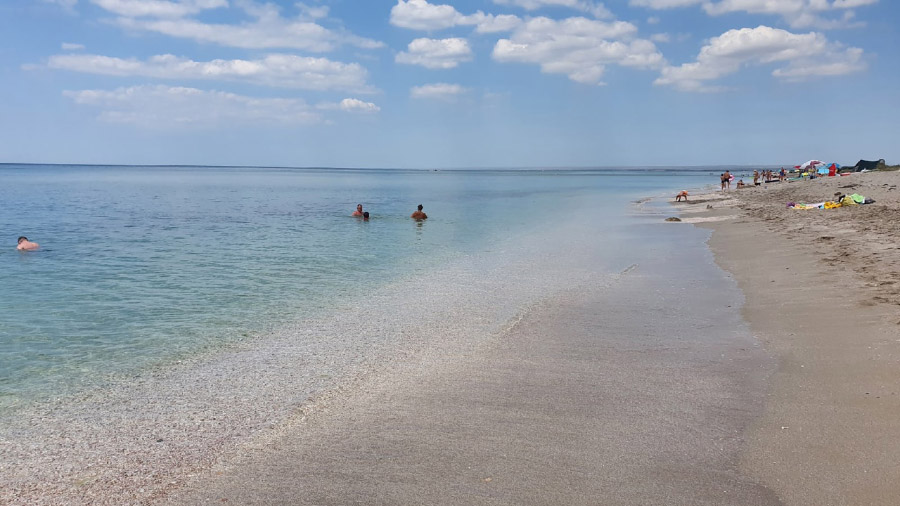 Отдых на косе Беляус в Крыму